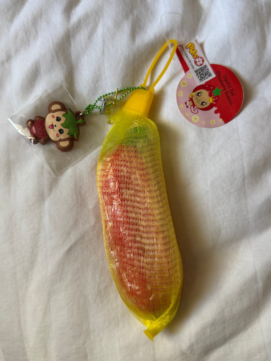 Puni Maru strawberry mini banana squishy